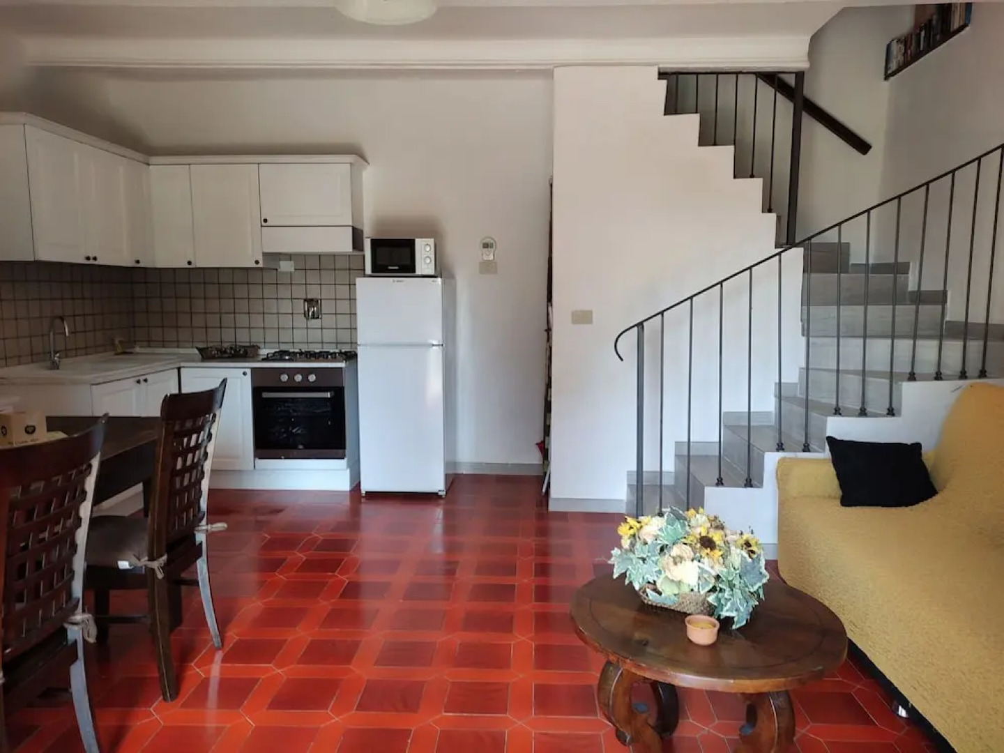 Villa in Sasso Pisano Wuith Garden