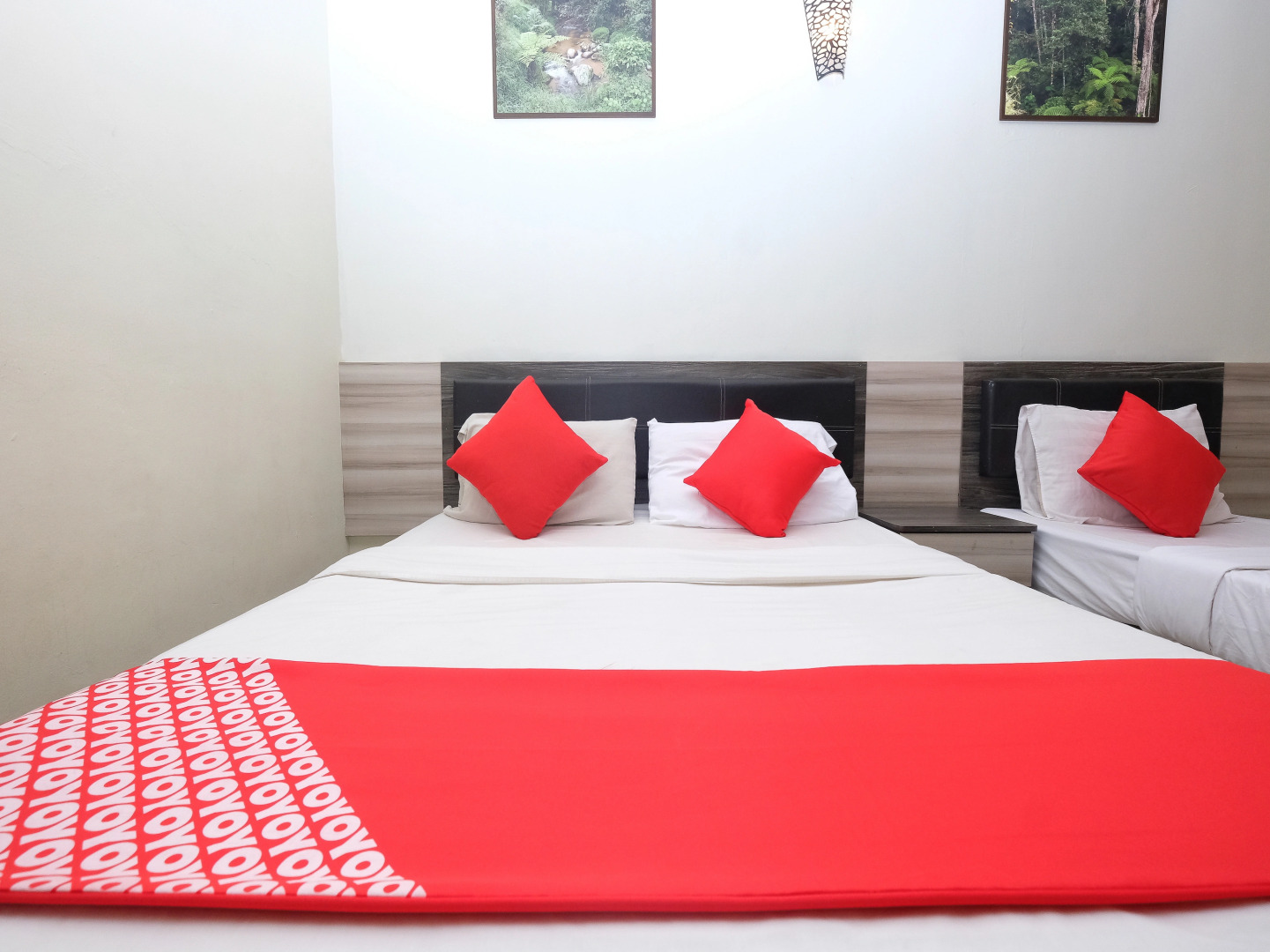 OYO 1153 Heaven Hill Hotel 1