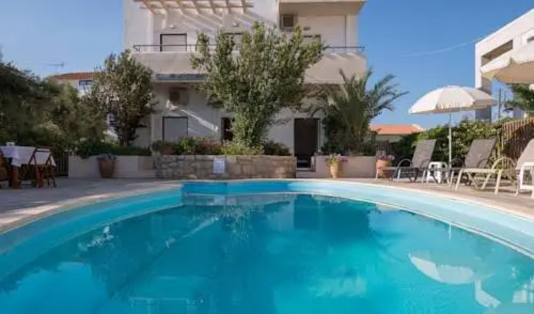 Almiris Seaside Apartments