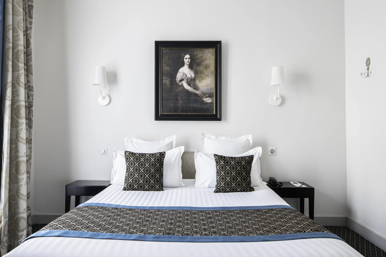 Hôtel Bradford Elysées – Astotel