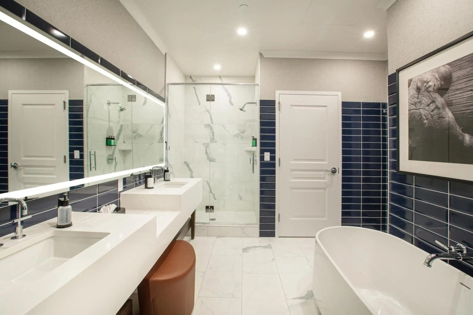 Sands Regency Casino Hotel — только для взрослых