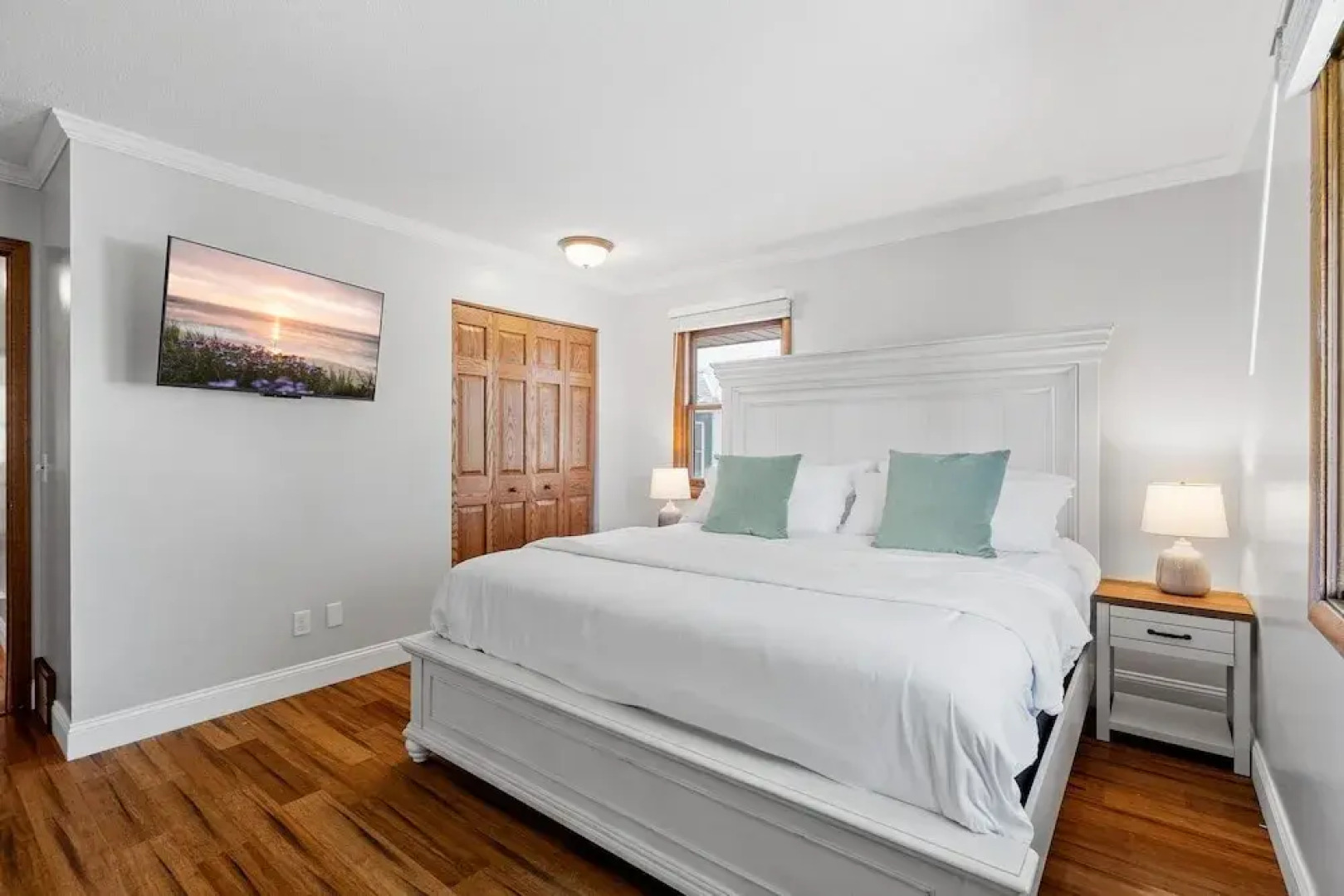 Crystal Lake Clubhouse