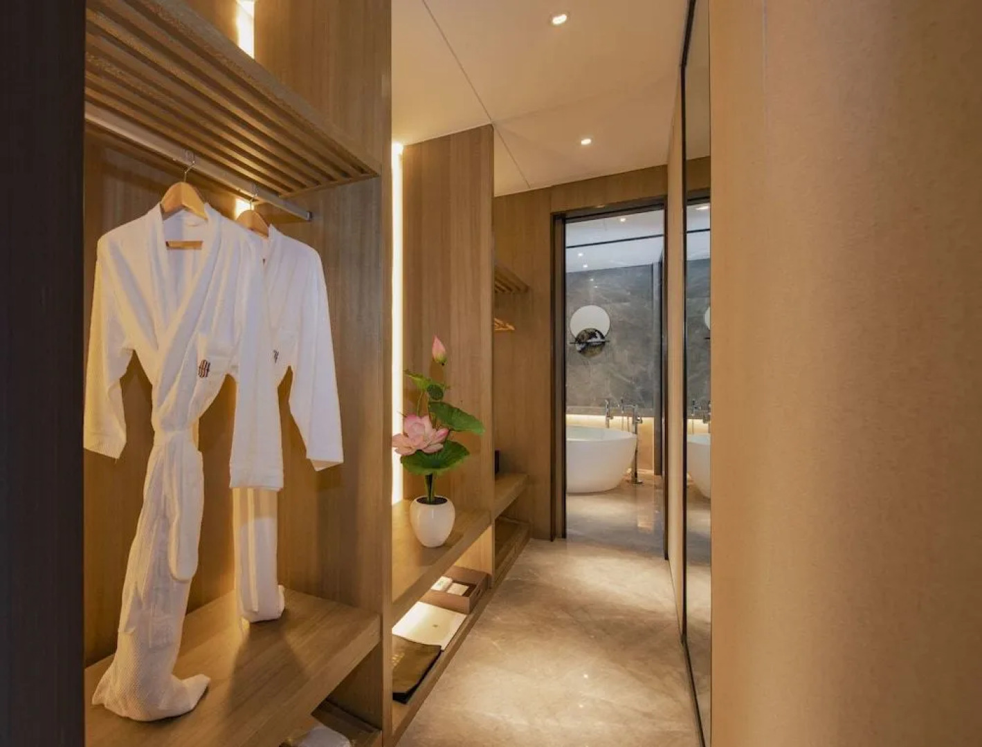 Hainan Blue Horizon Jun Hua Hotel