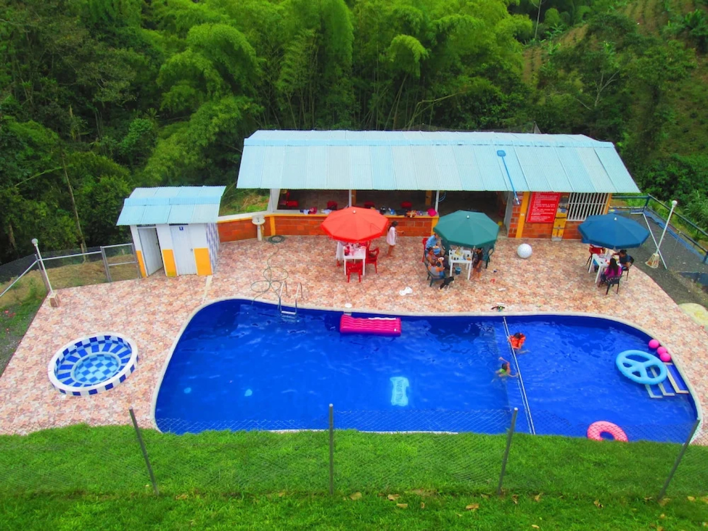 Eco Hotel Parador de Rapi