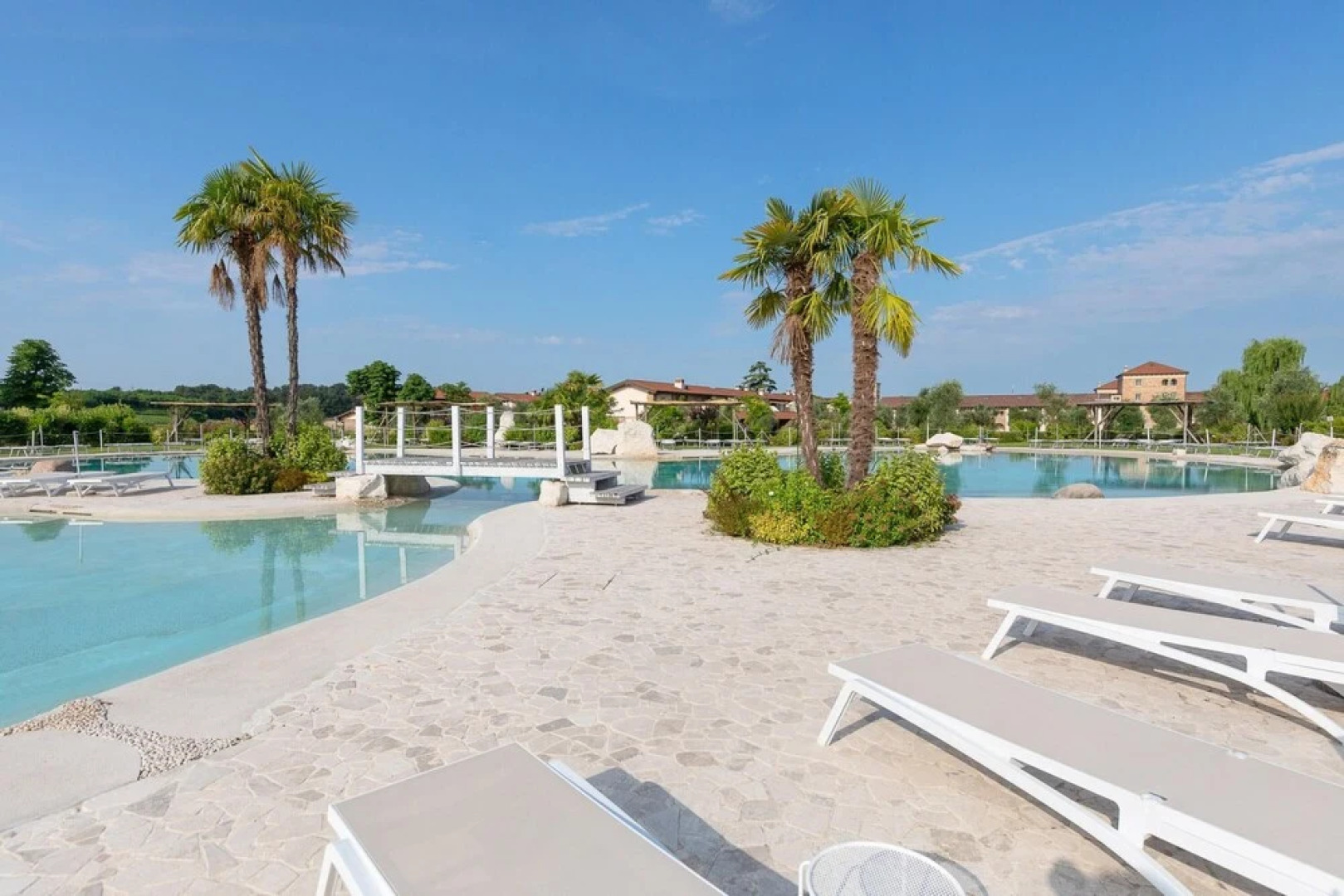 Il Green 6 74 con Piscina by Wonderful Italy