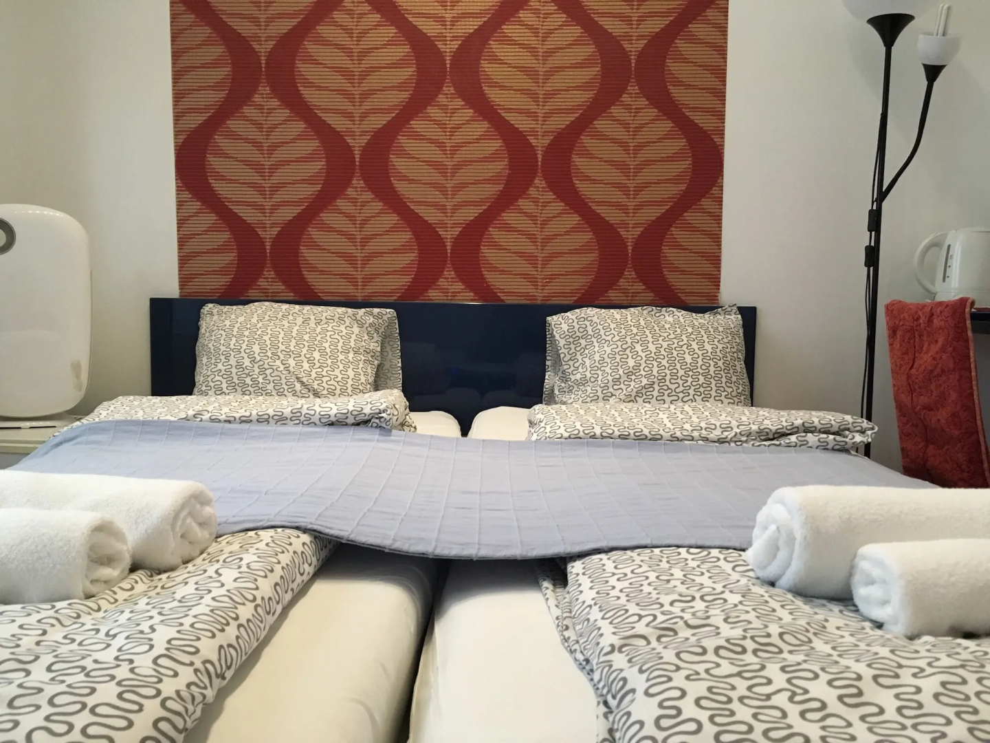Europa Centerpoint Guesthouse