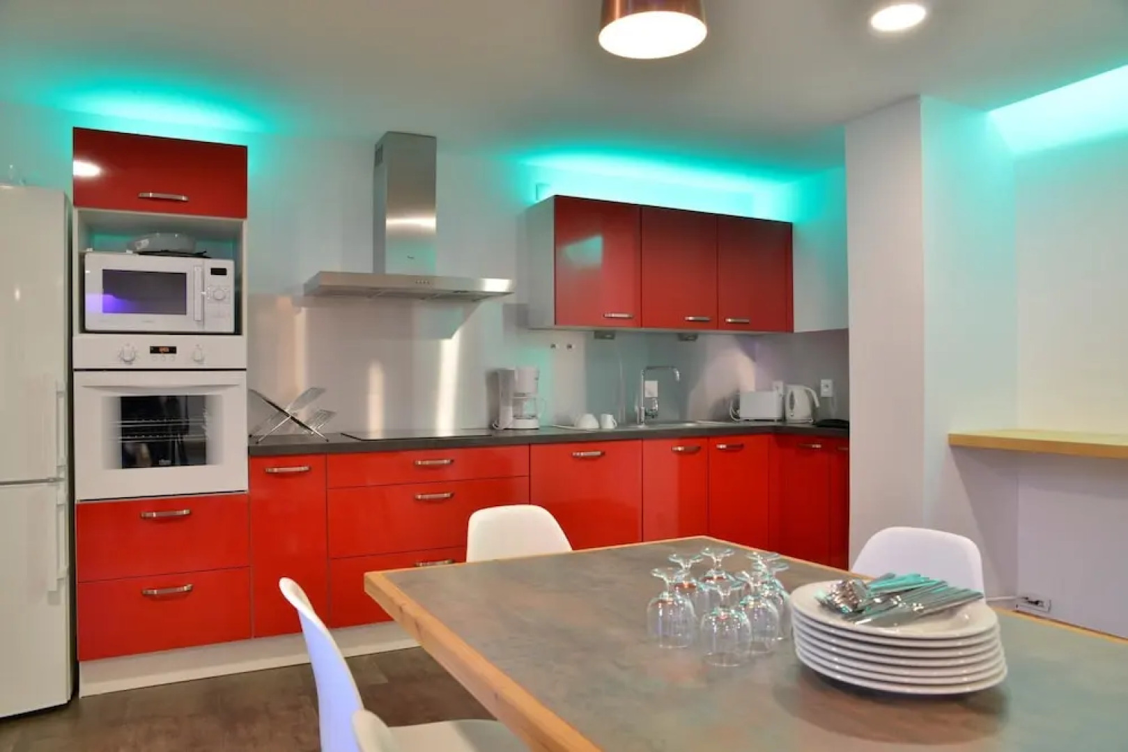 Residence Saintjacques -six-roomed Apartment for 14 People of 140 m2 S409