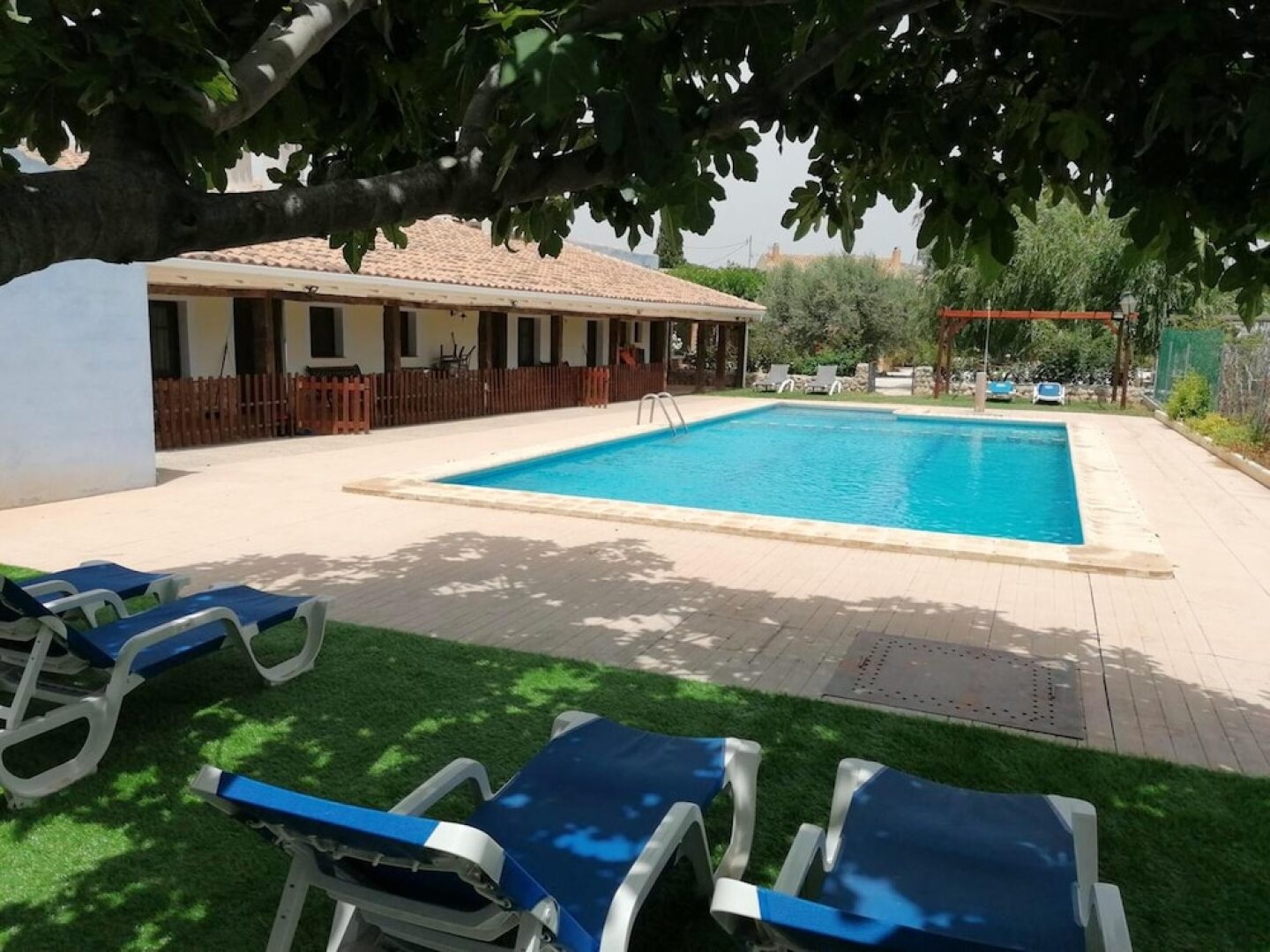 House With 4 Bedrooms in Noguericas, With Shared Pool, Furnished Terrace and Wifi