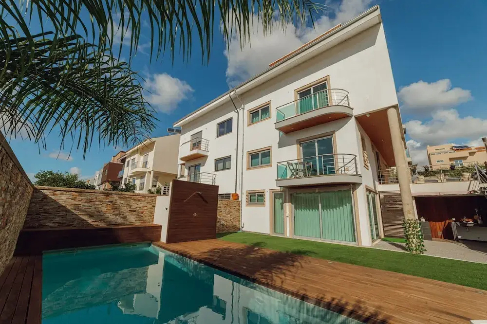 Pool Cinema Villa by Vacationy