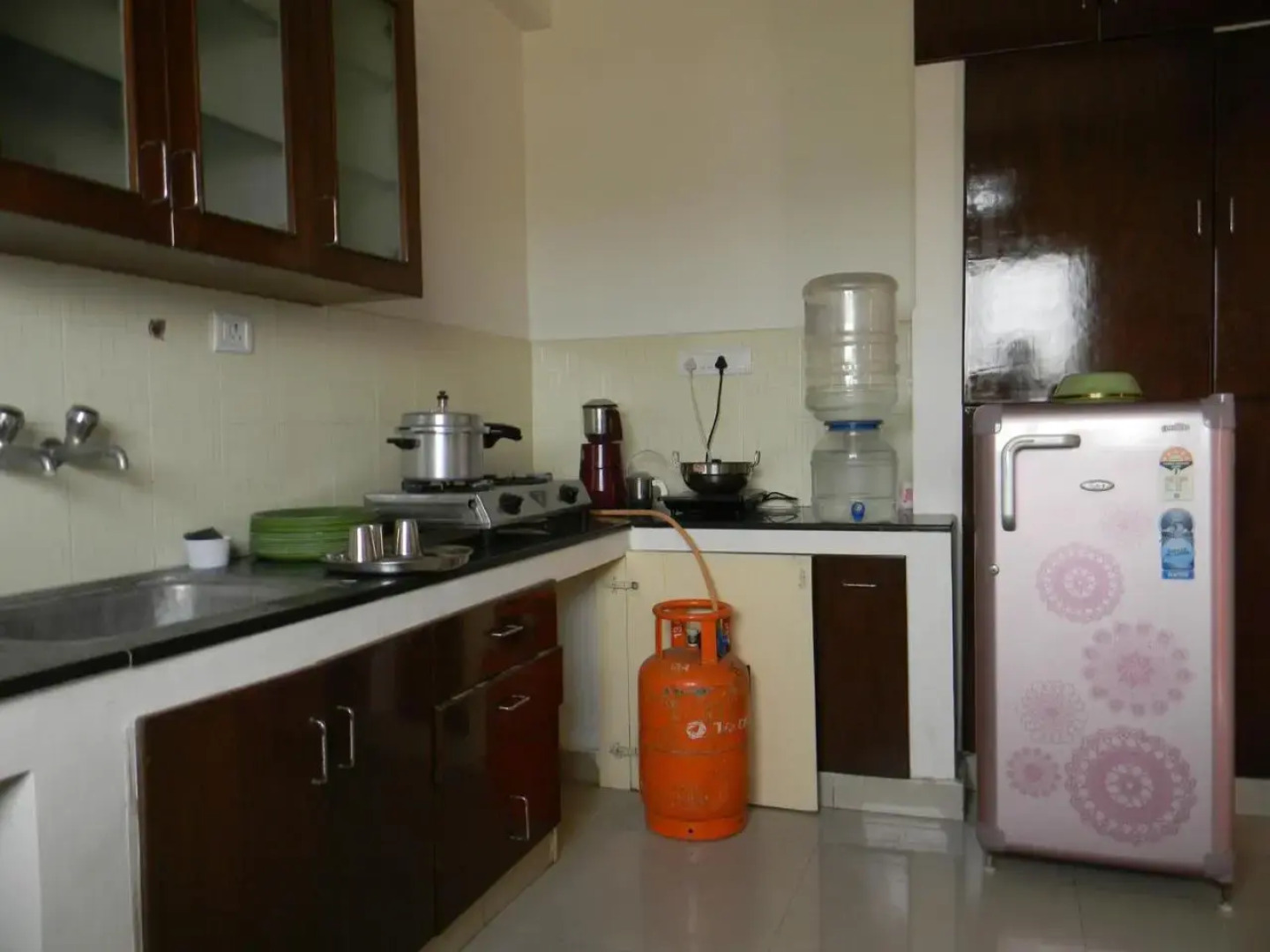 Gerones Residency Service Apartments