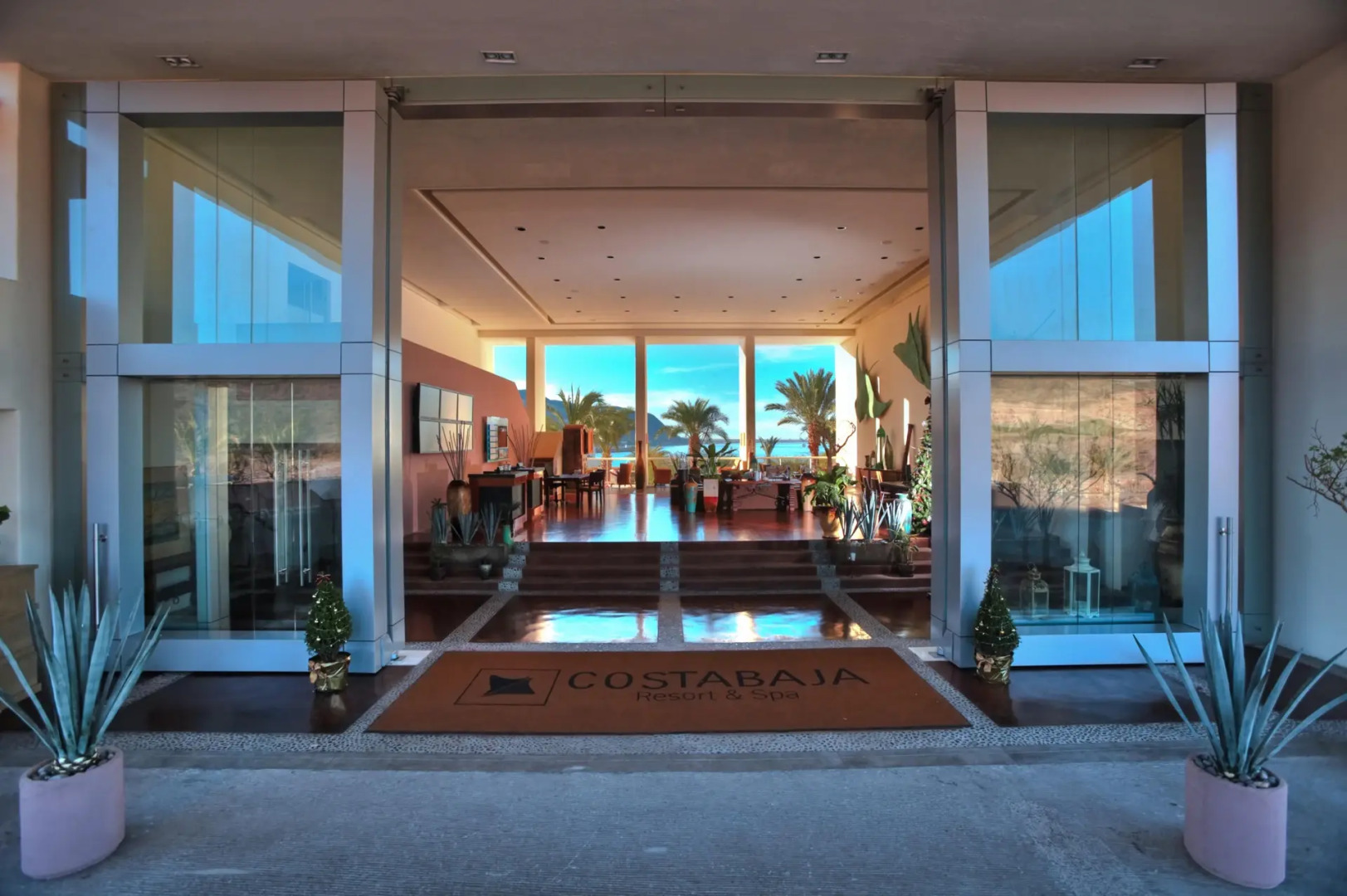 Hotel Indigo La Paz Puerta Cortes by IHG