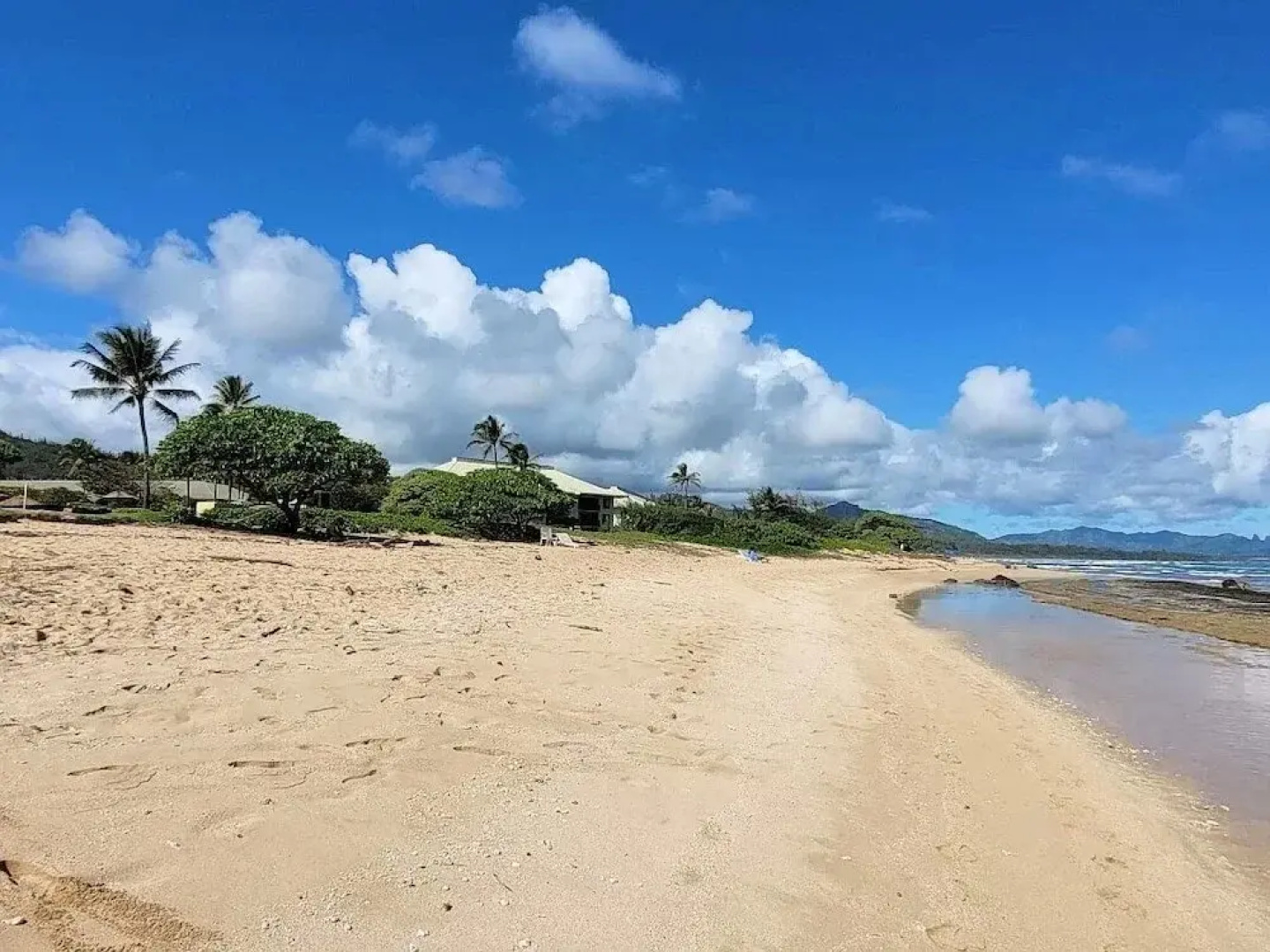 2417 @ Oceanfront Resort Lihue, Kauai Beach Drive