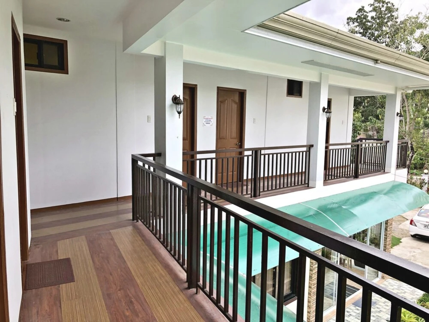 Racadisson Tourist Inn