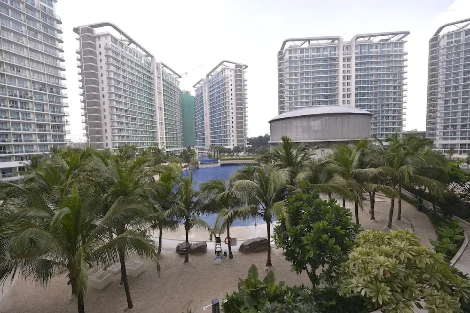 Positano Tower Azure Beach Resort