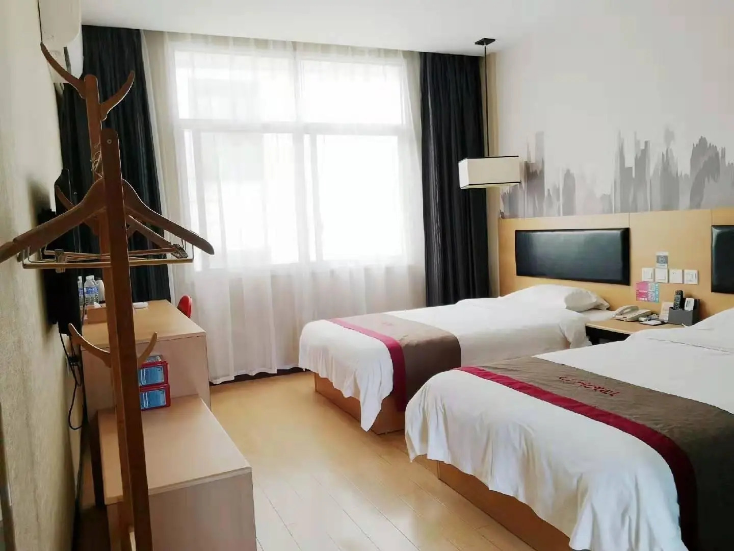 Thank Inn Plus Hotel Jiangxi Ganzhou Chongyi County Donald Duck Shop