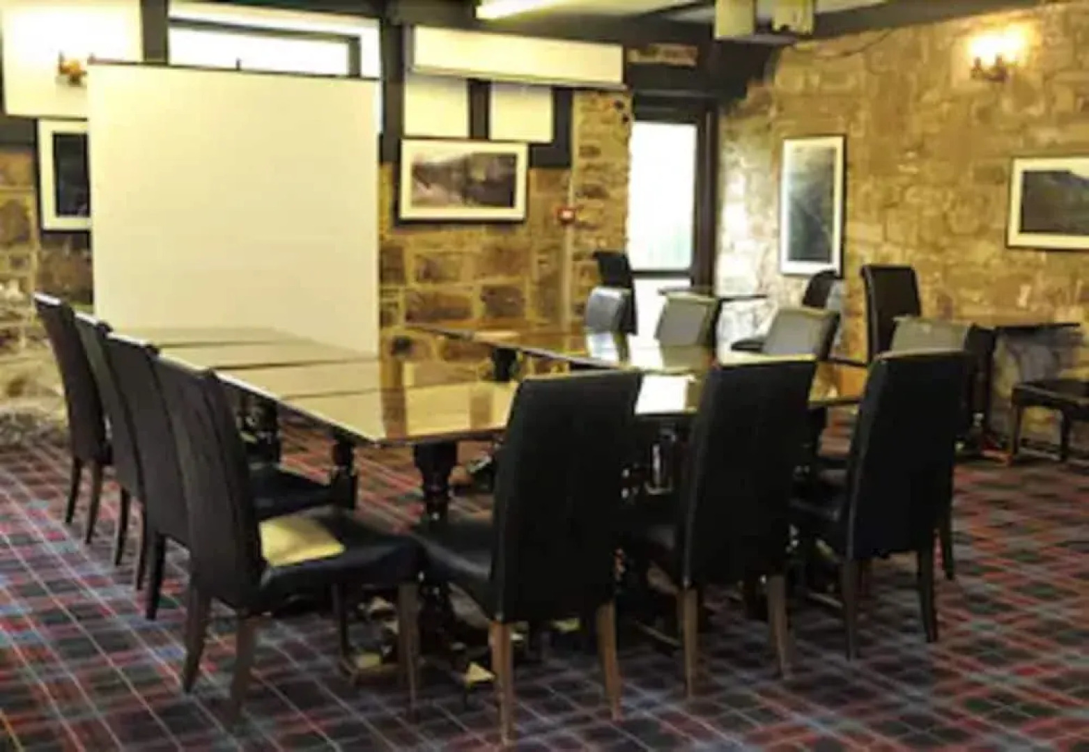 Old Court Hotel