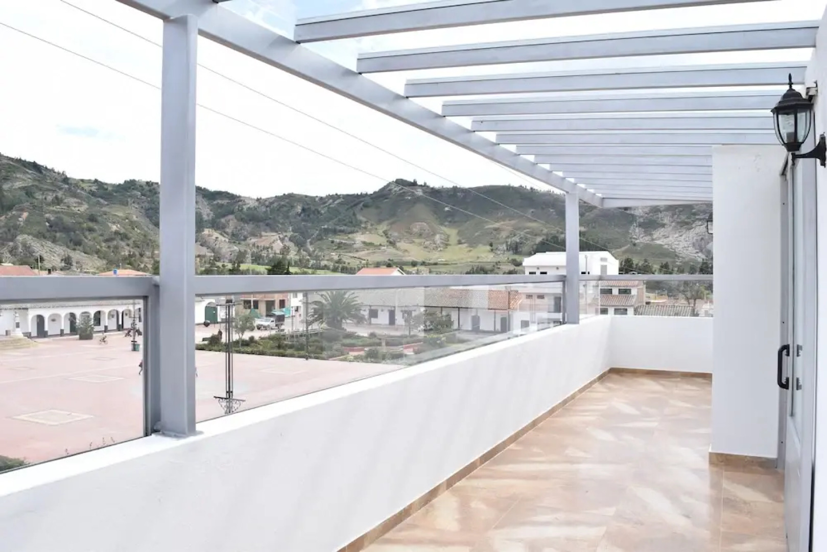 Camino a la Villa Cucaita Hotel