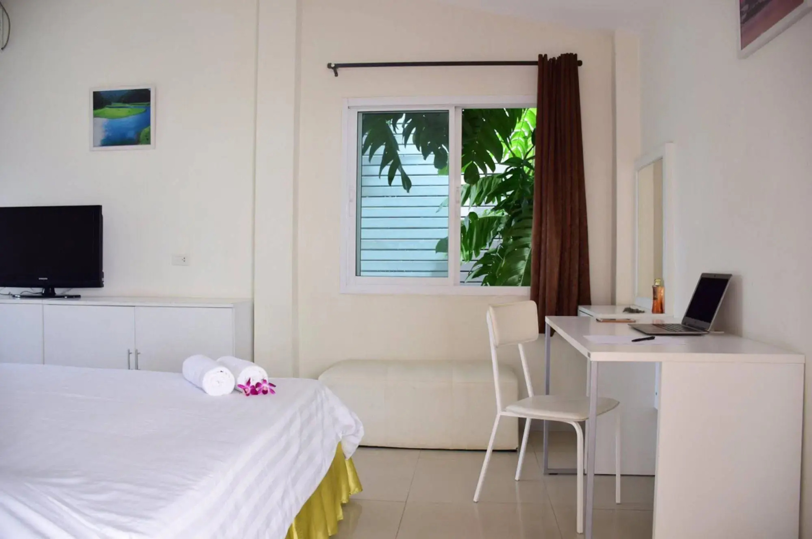 KK Centrum Hotel