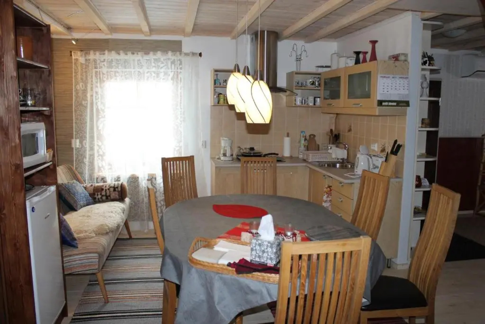 Posti Holiday Home