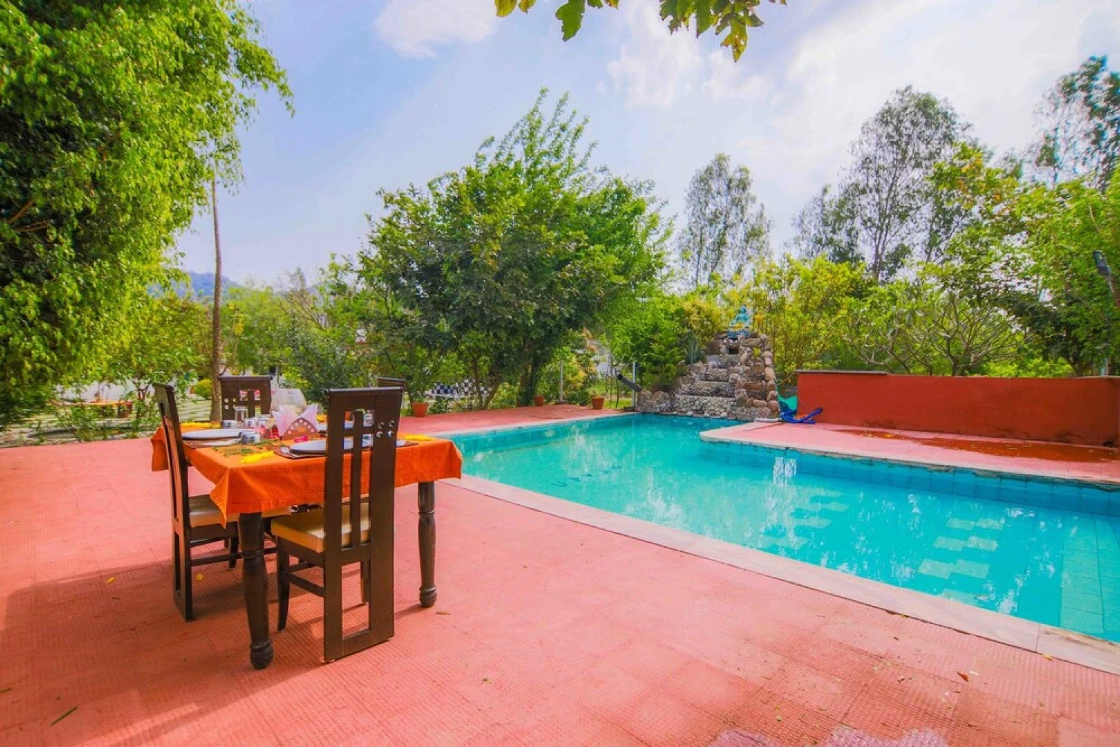 V Resorts Upvan Kalagarh