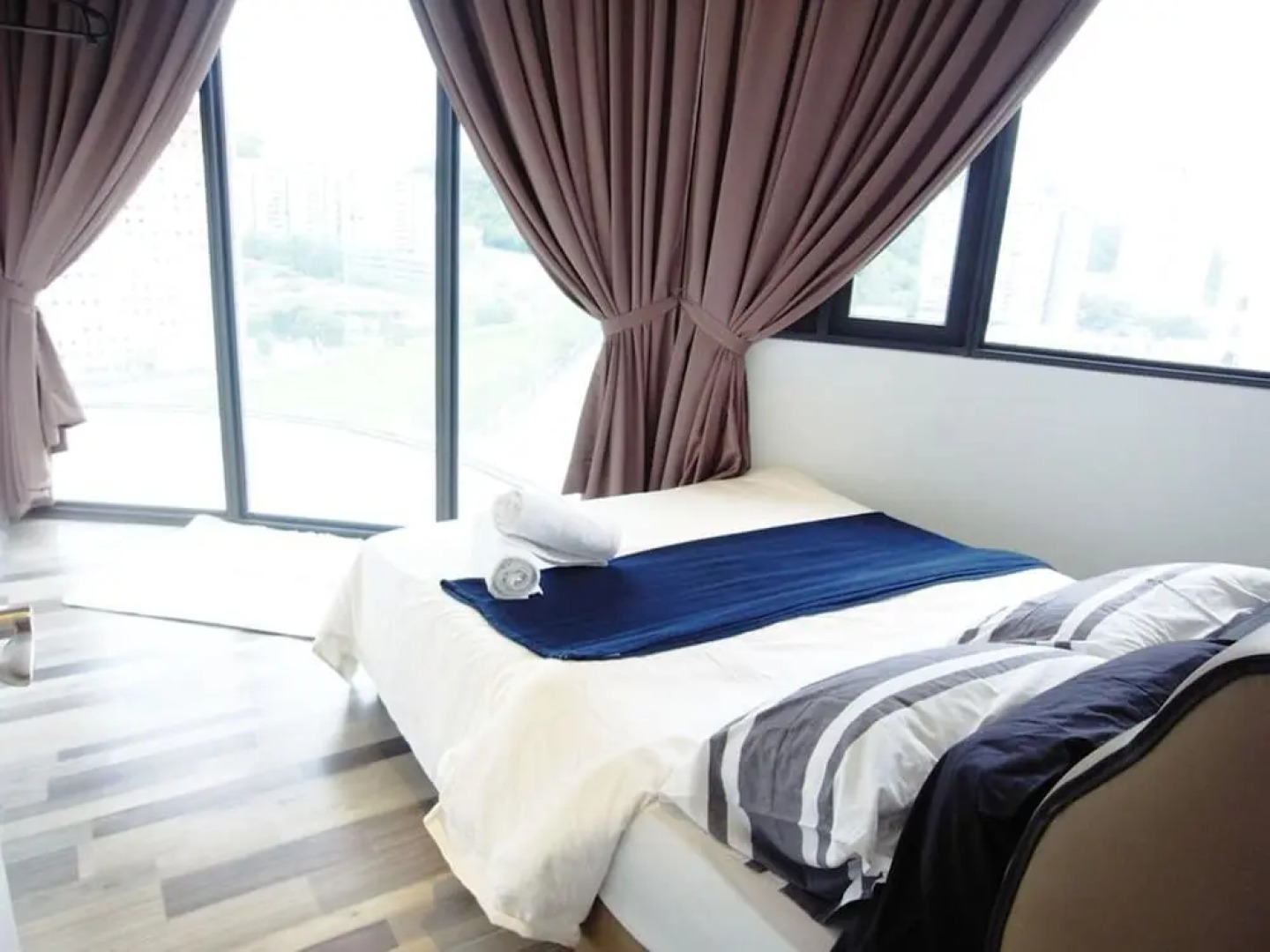 Five Star Designer Suite