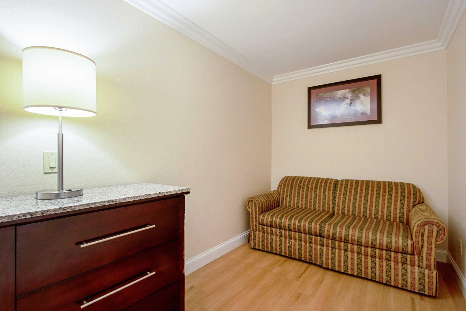 Red Roof Inn & Suites Monterey