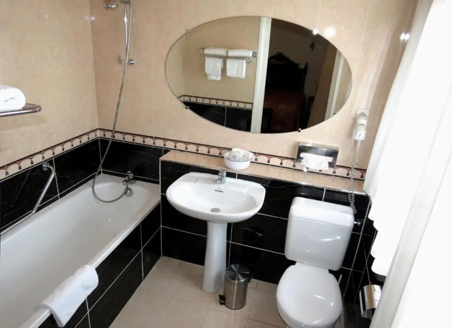 Belle Hôtel, Lille Ouest