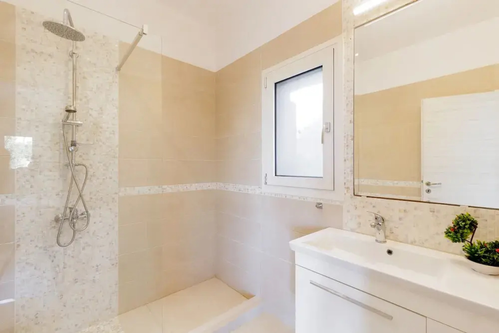 Villa Breeze & Villa Coco by Konnect Avlaki Beach