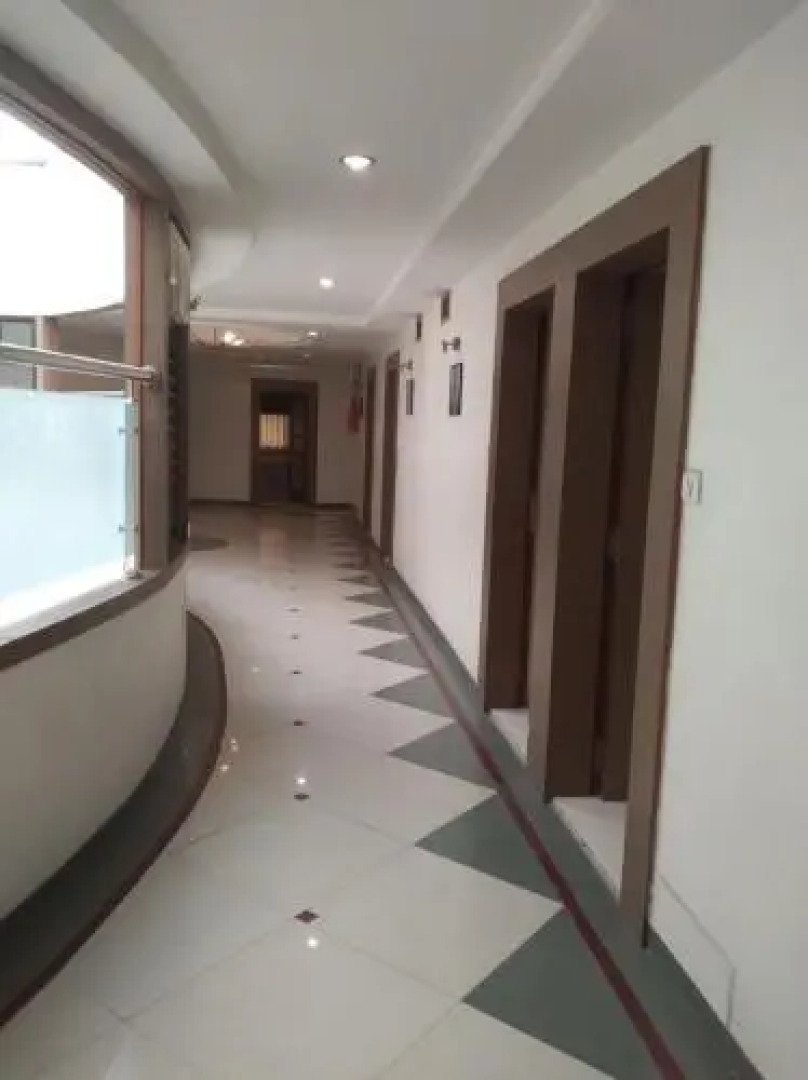 Capital O 82556 Hotel Pride