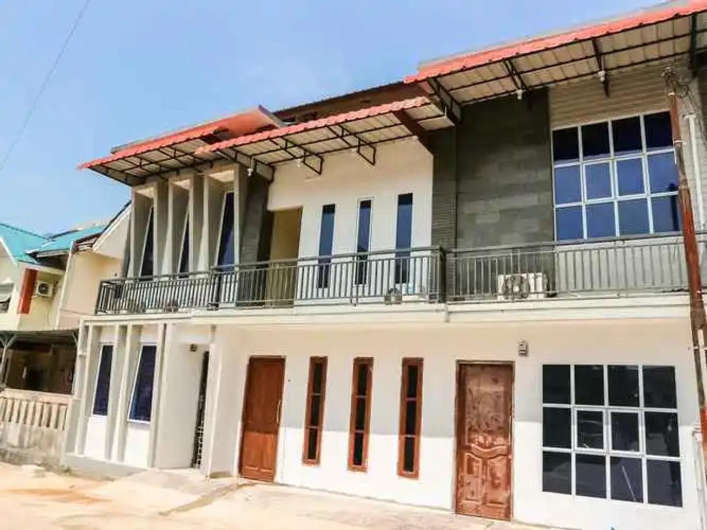 OYO 3377 Checkpoint Residence