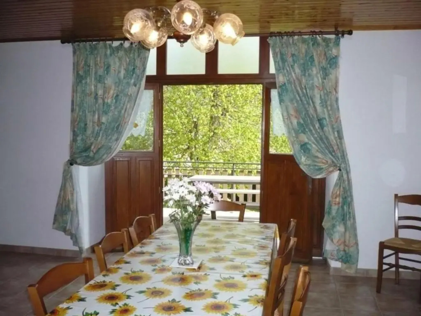 Gîte Gumières, 6 pièces, 11 personnes - FR-1-496-148