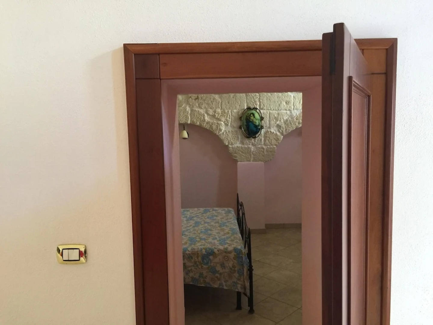 House With 4 Bedrooms in Surano, With Terrace and Wifi - 7 km From the