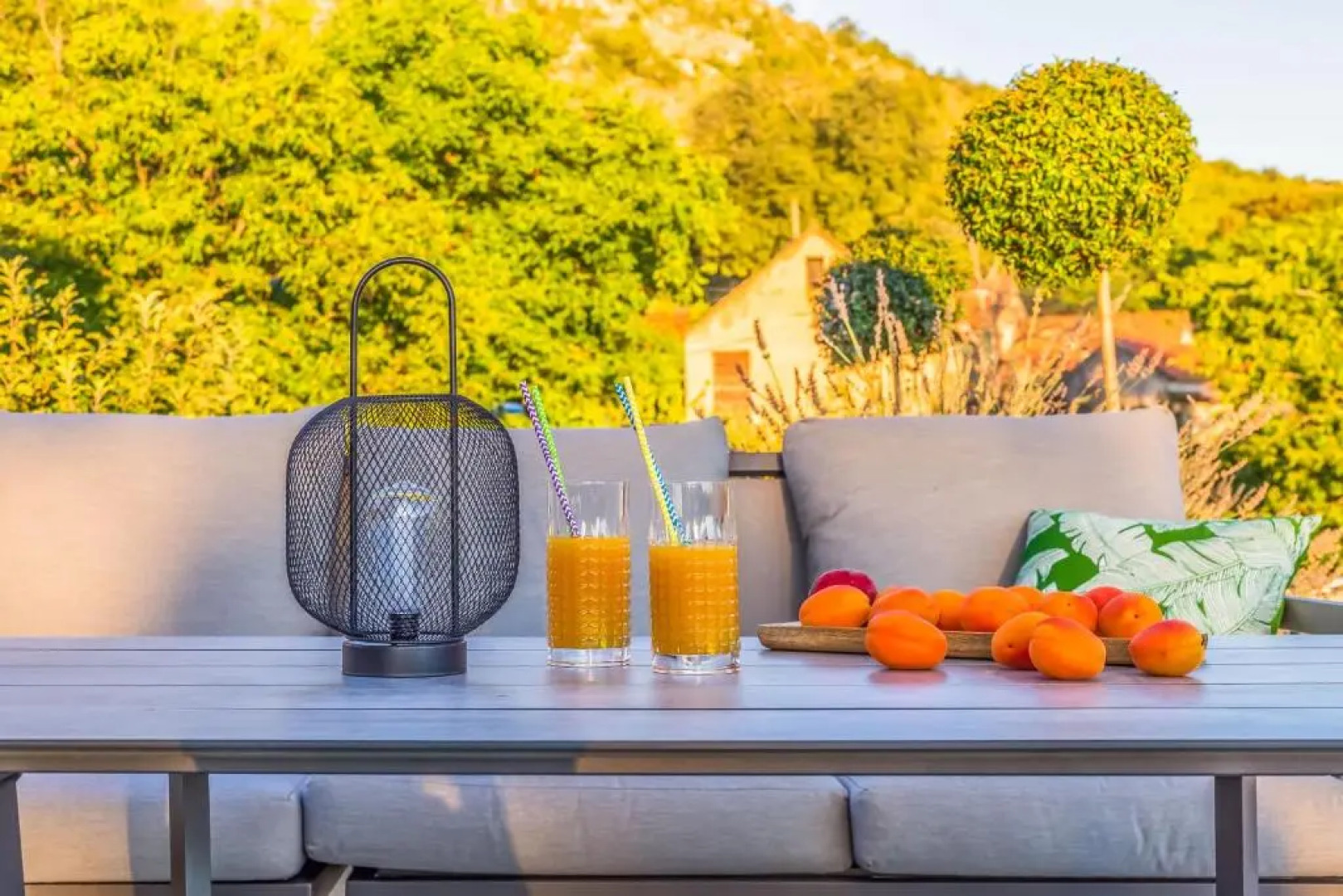 Villa SALVIA - new, modern villa near Split