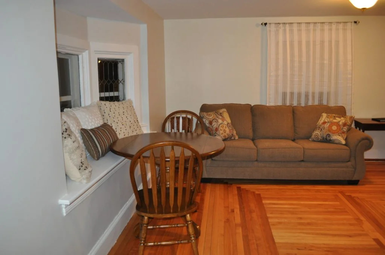 Holman's Heritage Suites