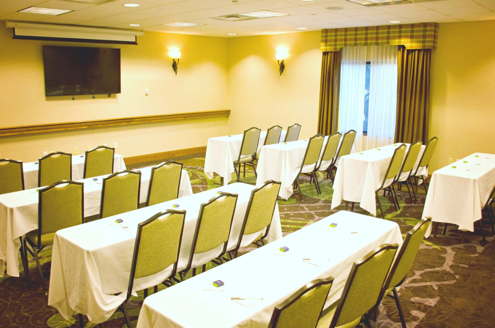 Hampton Inn and Suites College Station