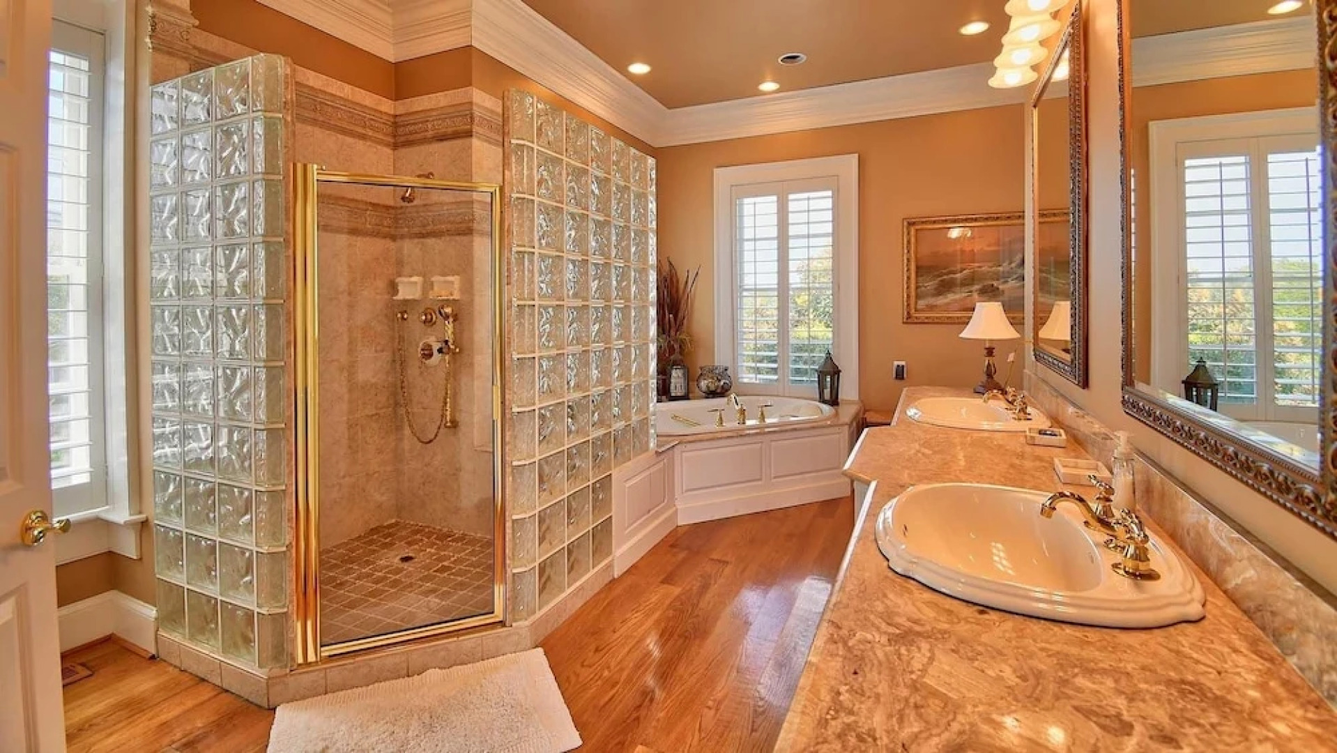 105 Endless View 8 Br Home by RedAwning