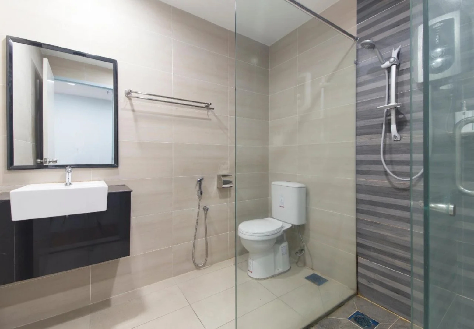 Capital O 1225 Agape Hotel Selayang