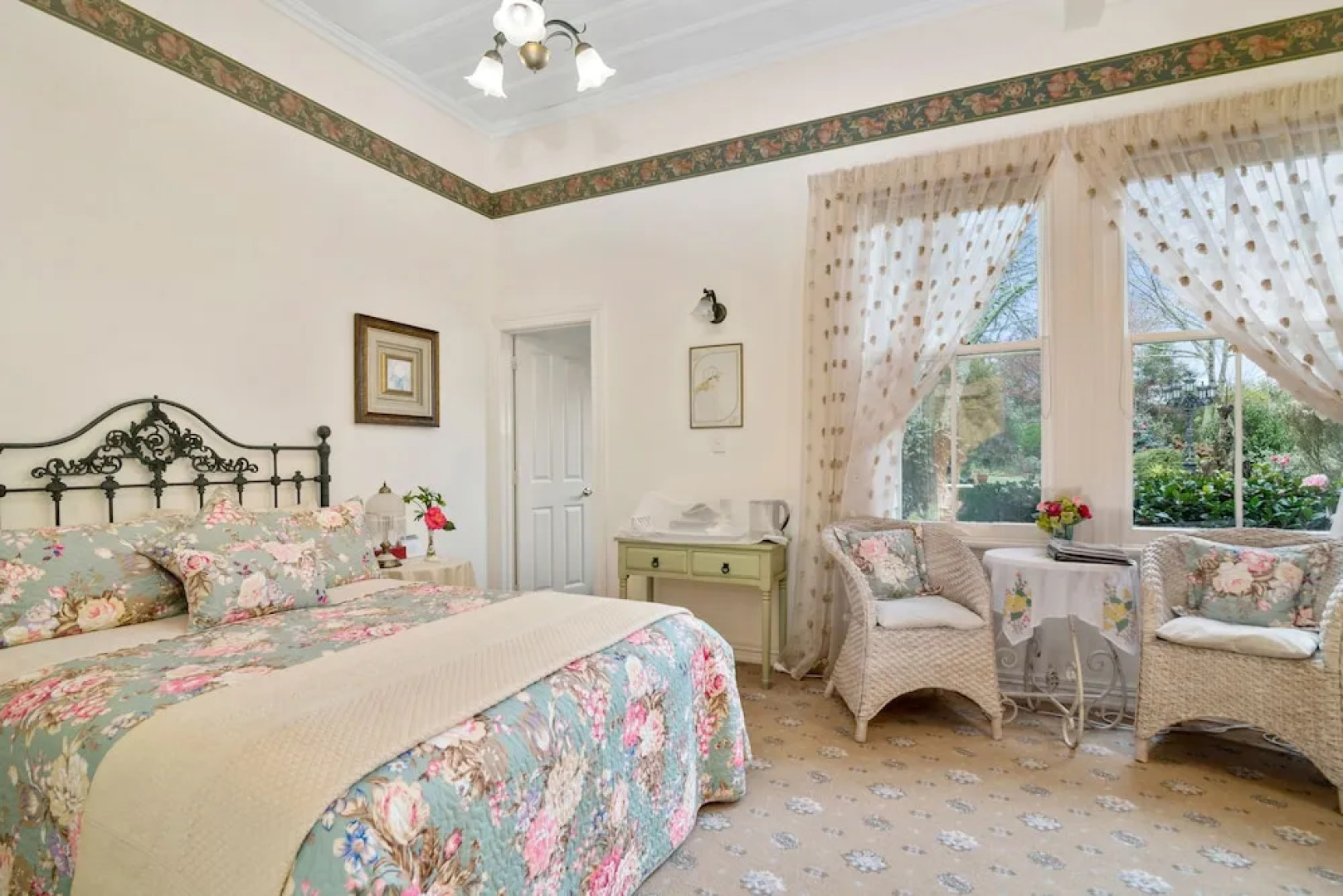 Country Villa Estate