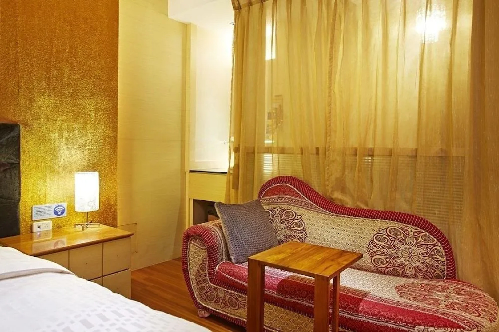 Prague Spring Boutique Motel