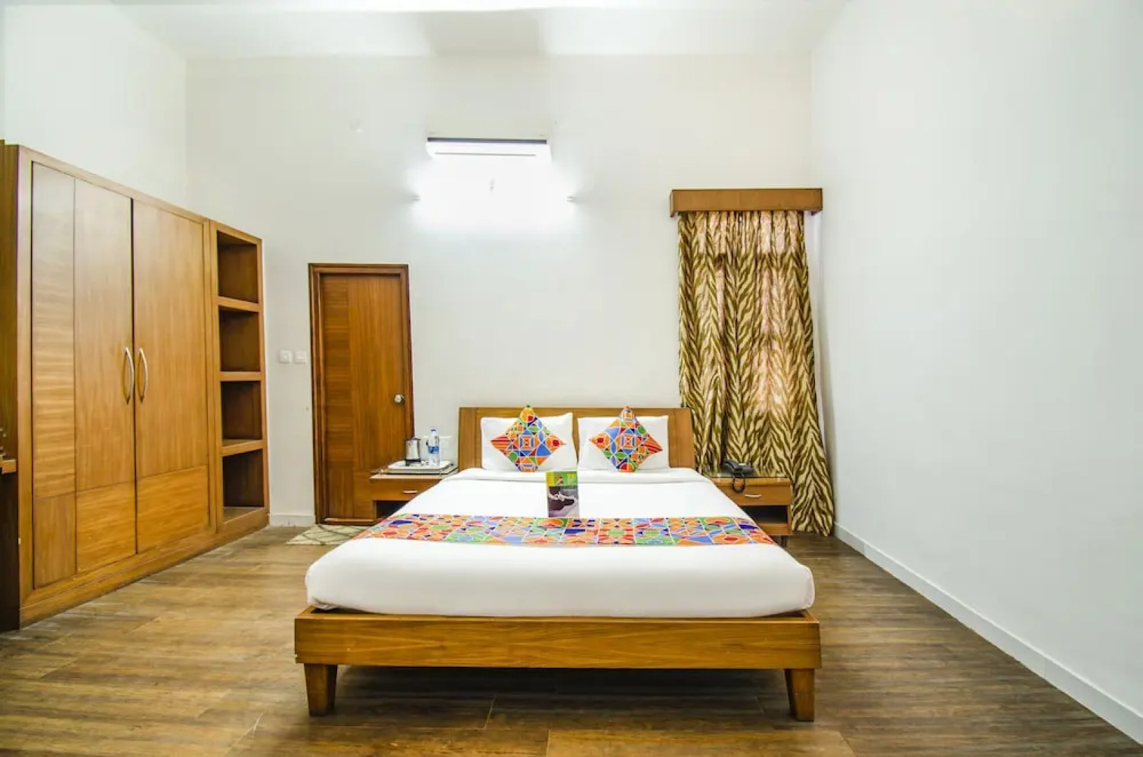 Kumar's White House Hotel