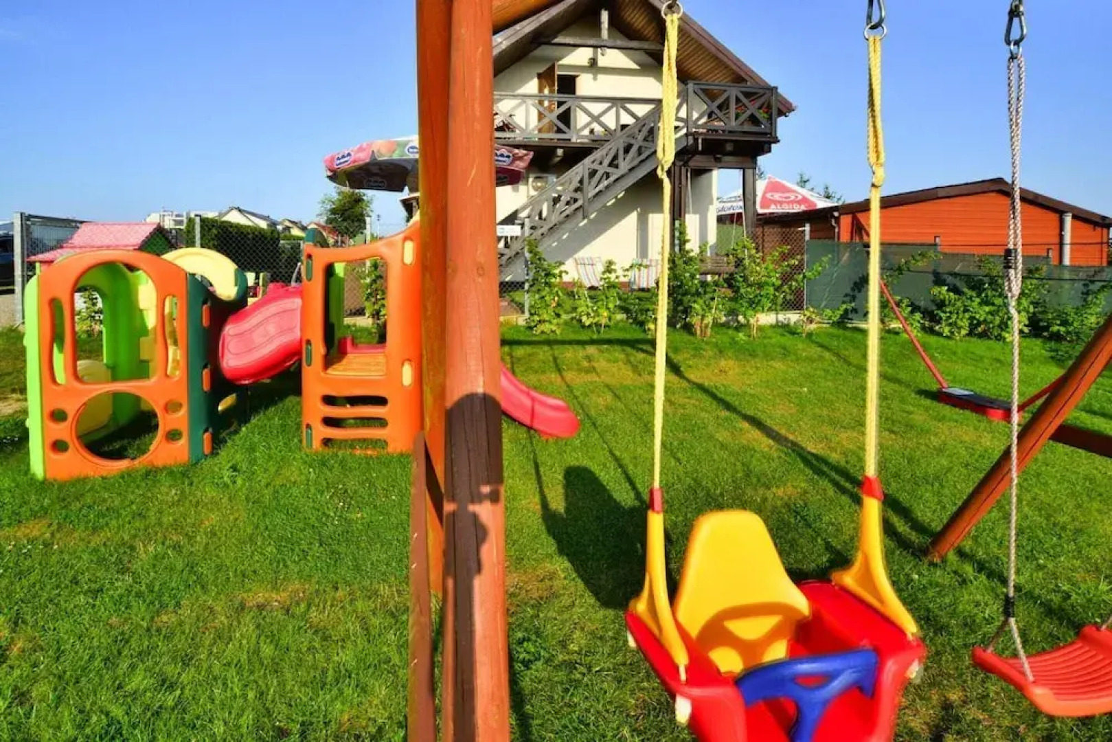 Apartment in Sianozety Near Sandy Beach