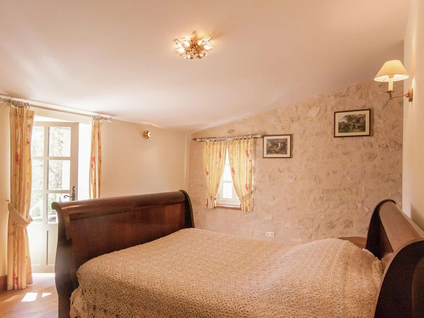 Lovely Holiday Home With Private Pool in Tournon-d'agenais