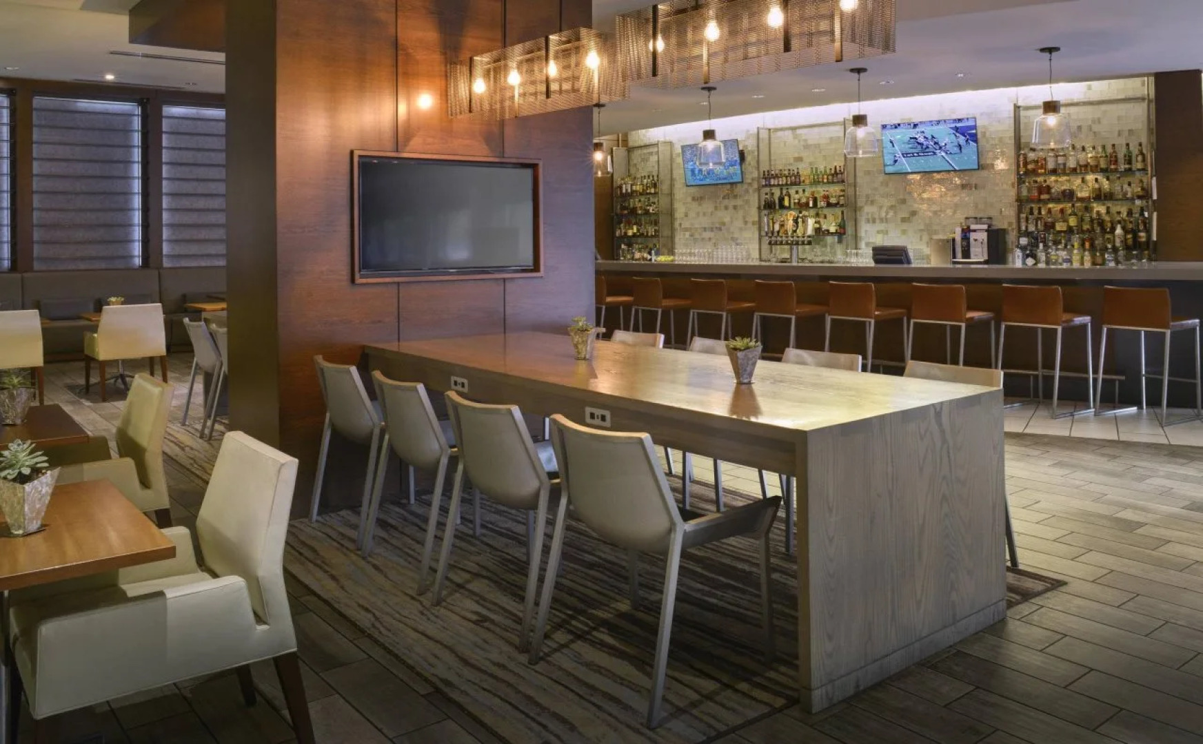 Newport News Marriott at City Center