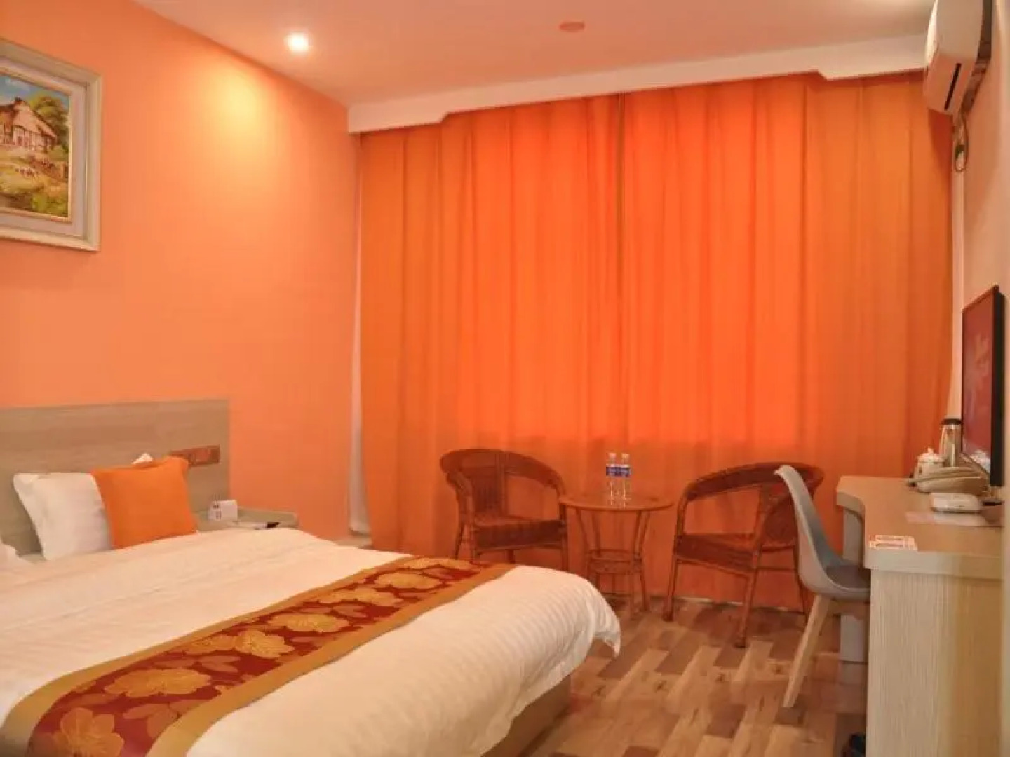 GreenTree Inn Tianshui Taian County Bus Terminal Shell Hotel