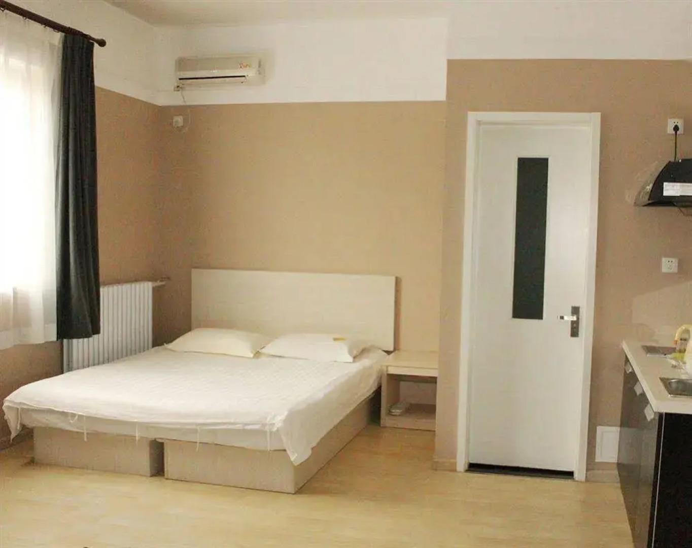 Cinderella Apartment