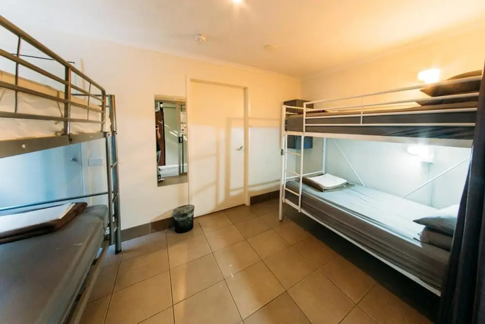 Noosa Flashpackers - Hostel