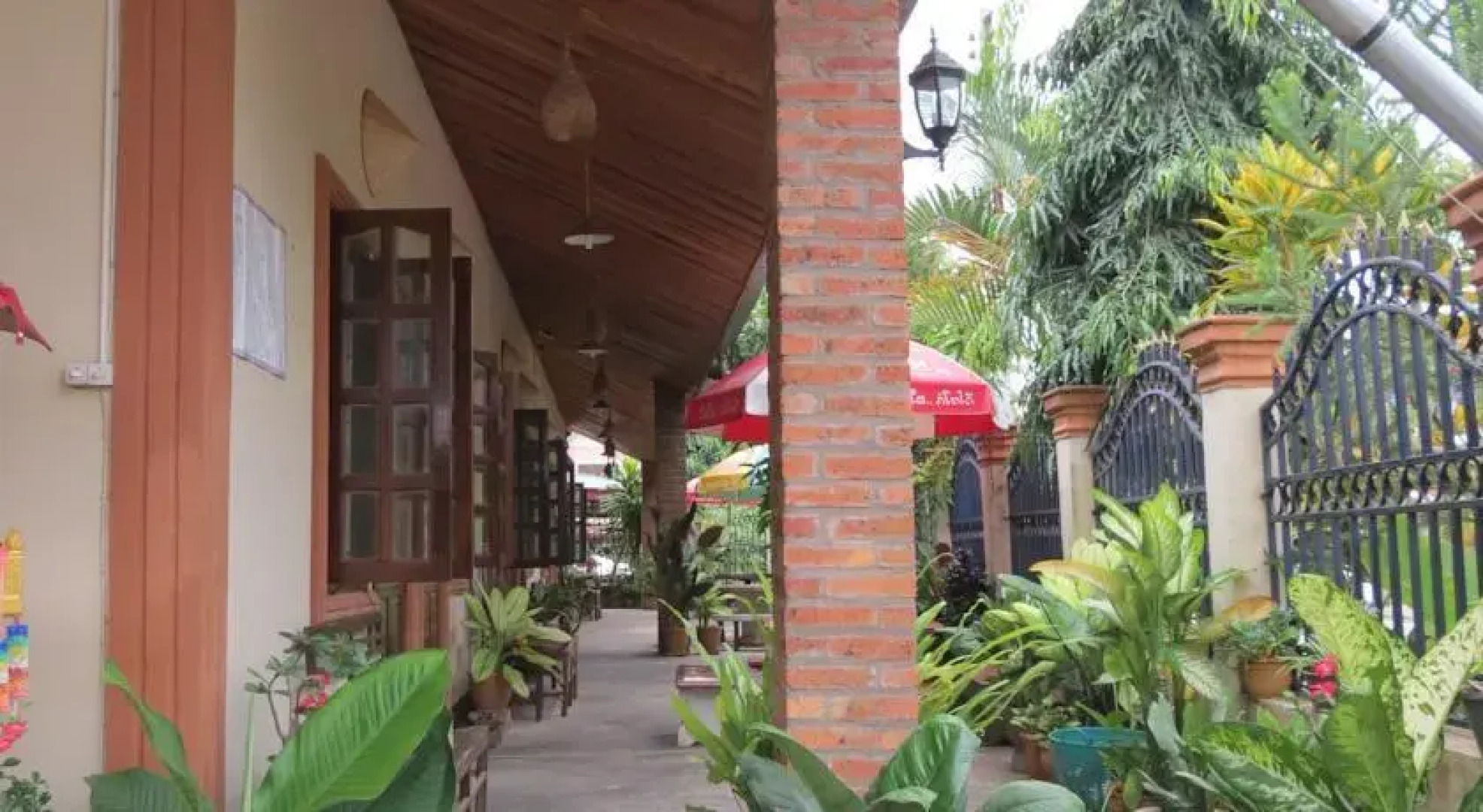 Adounsiri Guesthouse