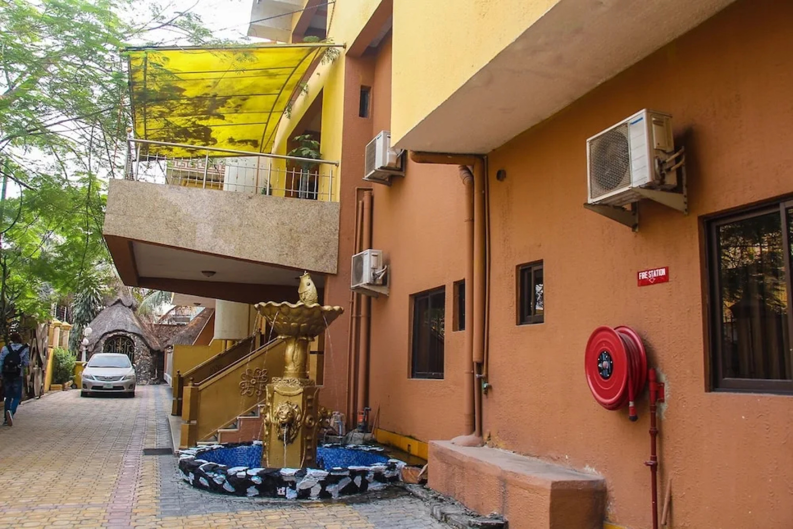 Banex Hotel and Suites