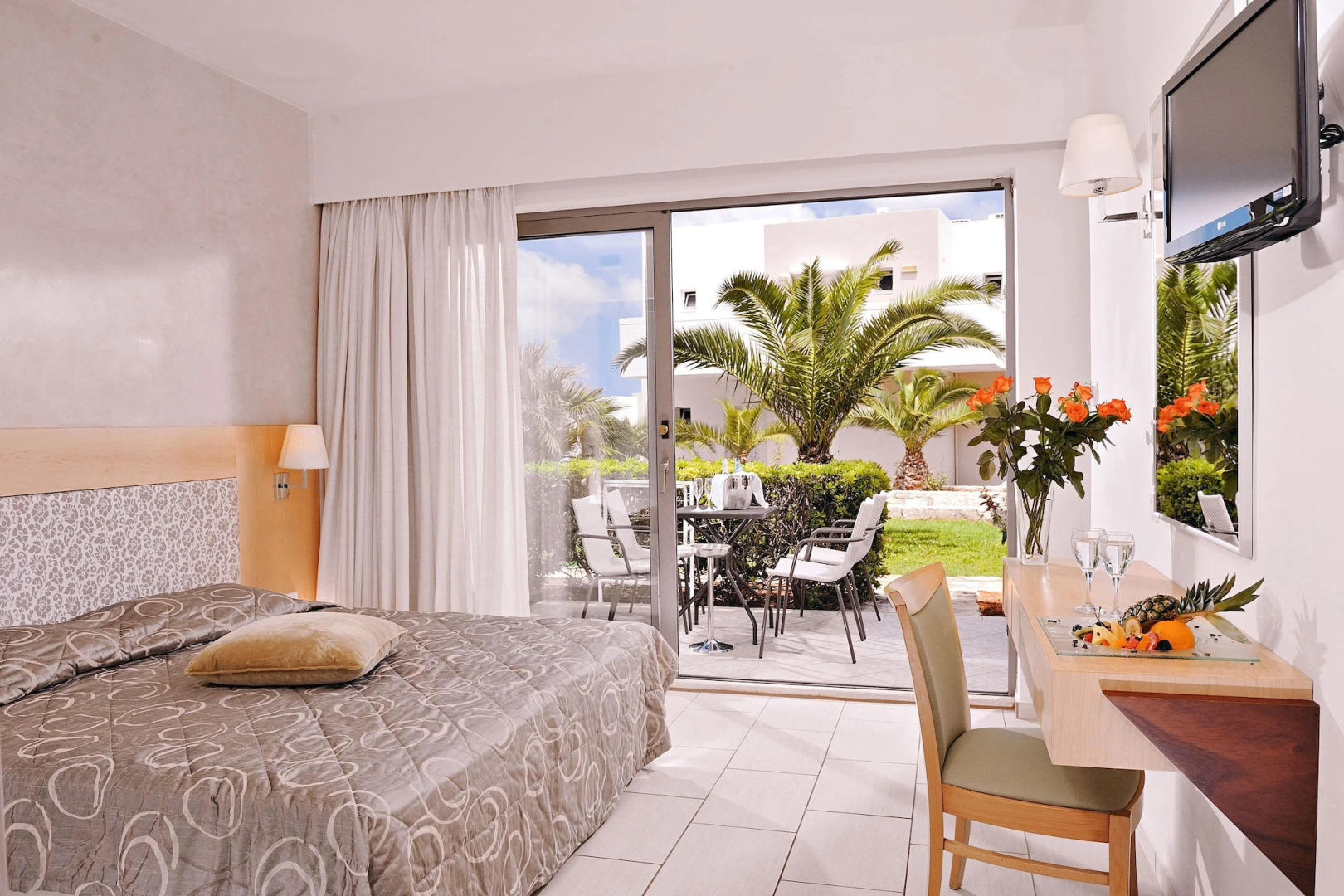 Grand Holiday Resort