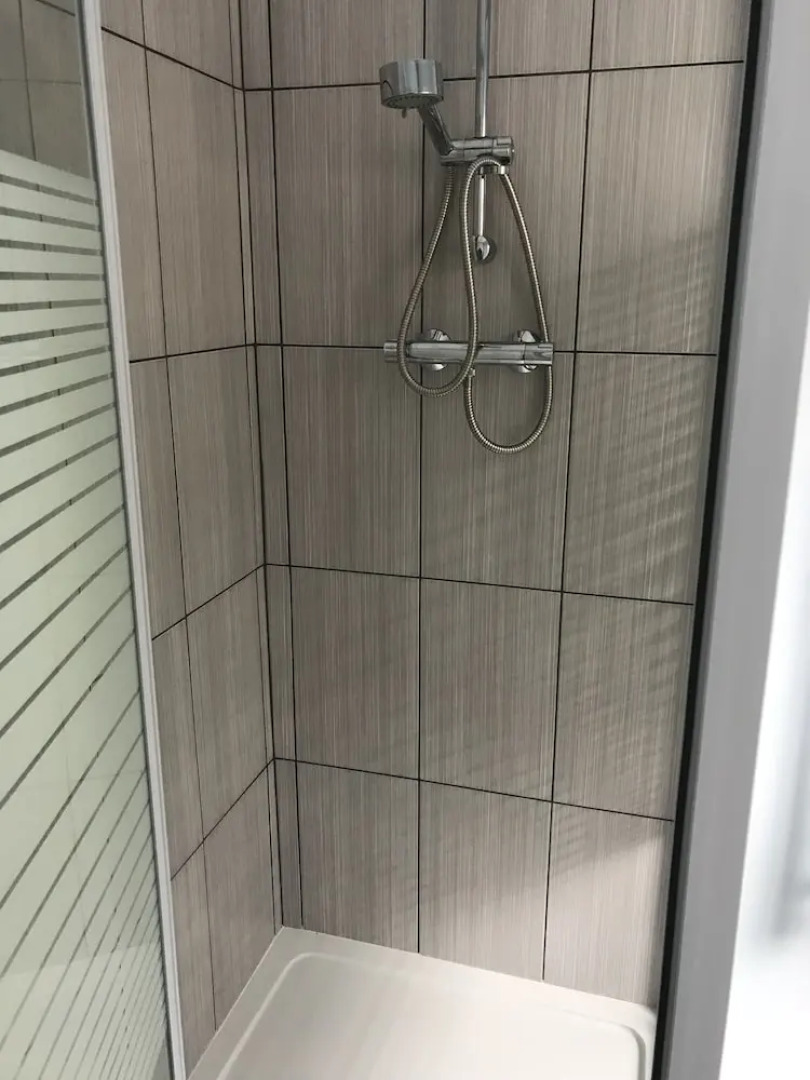 Barlow Place Apartment